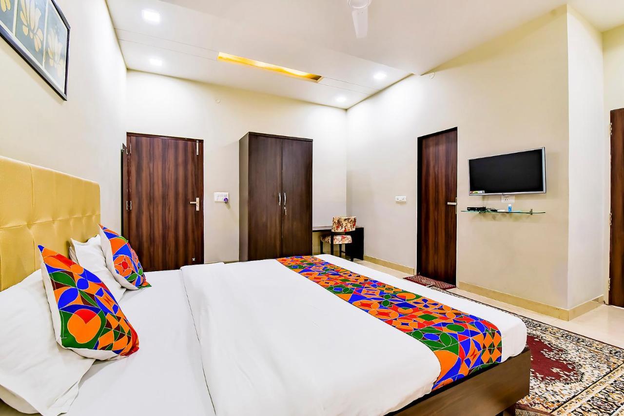 Fabhotel The Castle Homestay Jaipur Extérieur photo